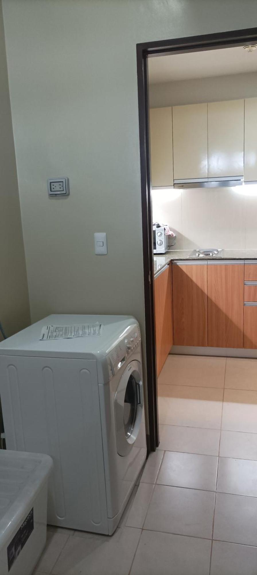 One Manchester Place Condo Мактан Екстер'єр фото