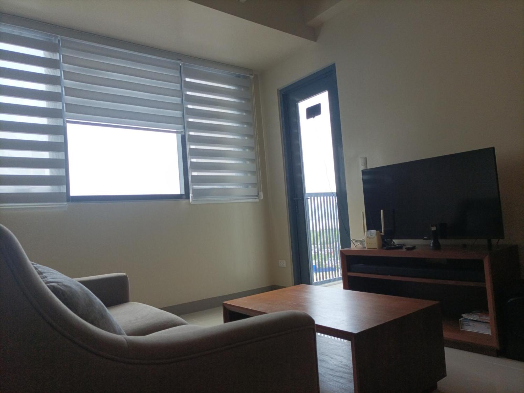 One Manchester Place Condo Мактан Екстер'єр фото